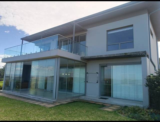 3 BEDROOM TOWNHOUSE FOR SALE IN LAZULI ESTATE